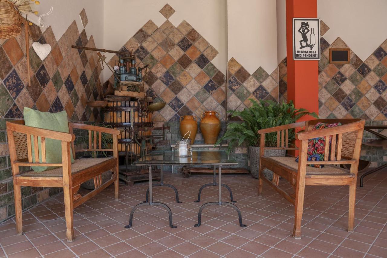 Agriturismo Cantina Morone Guardia Sanframondi Luaran gambar